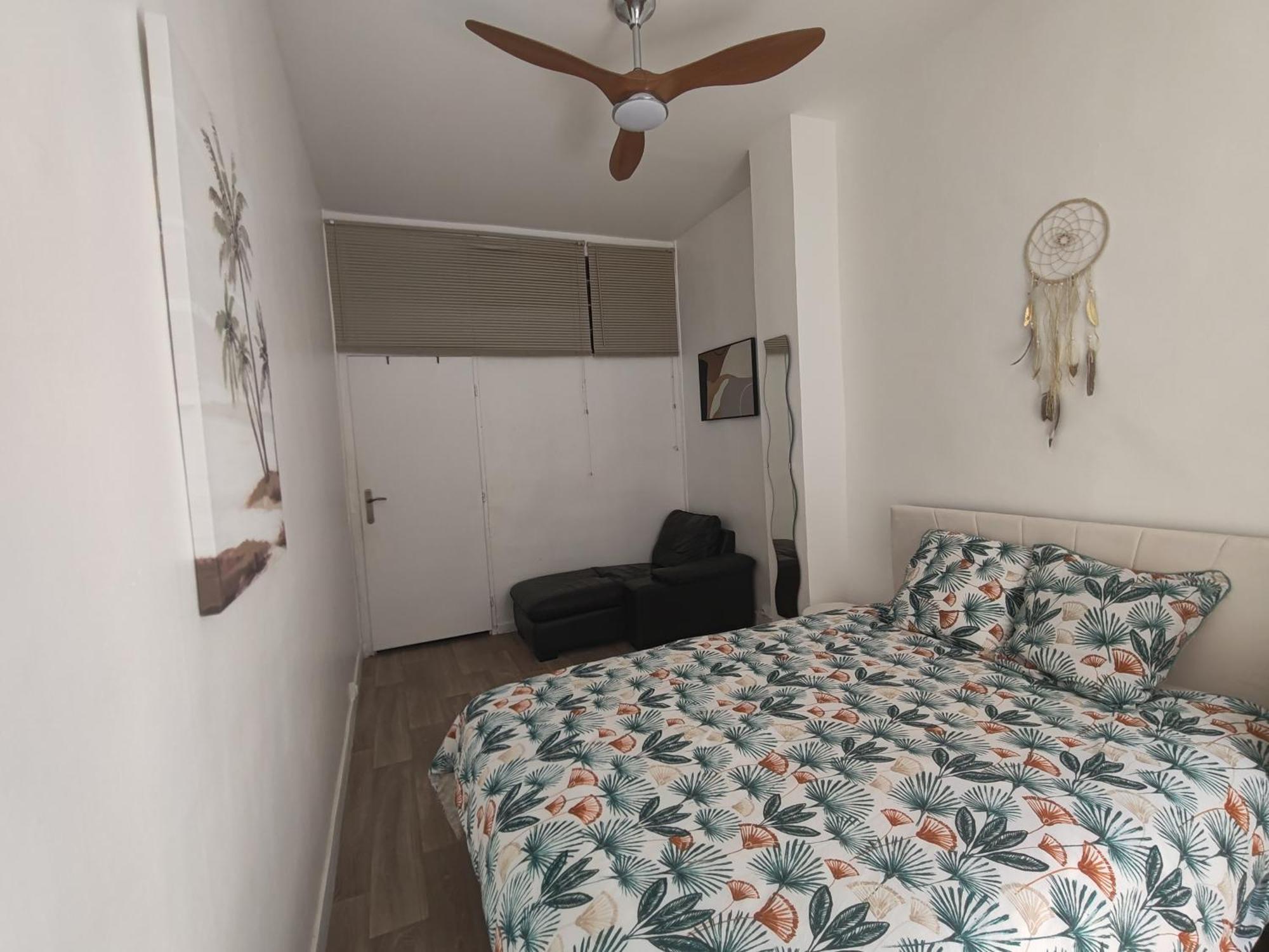 T3 Grand Balcon Au Coeur Du Vieux Port Apartment Marseille Luaran gambar